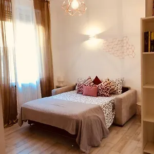 Joy House -central Near Metro Arco Della Pace Brera-entire Perfect For Work & Play, Nightlife With Ac & Fast Wifi Welcome To The Cool Joy House! Appartamento Milano